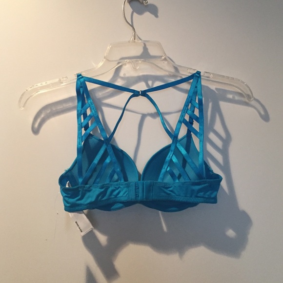 NWT Sexy Strappy Bra - Picture 2 of 2