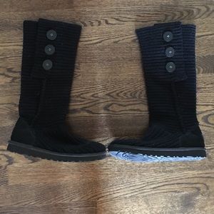 UGG Cardy Boots-Black-Size 8