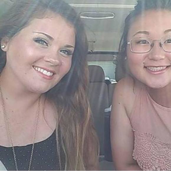 Meet your Posher, Abigail