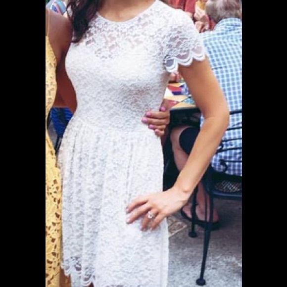 Express Lace Dress - Worn Once - Size 0