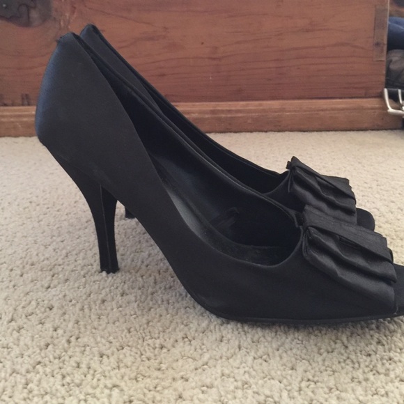 Forever 21 open toe heels Size 8 - Picture 1 of 4