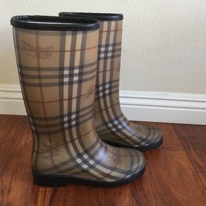 Burberry rain boots
