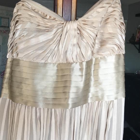 Strapless champagne colored BCBG maxi dress - Picture 2 of 4