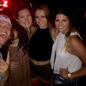 Meet your Posher, Anna