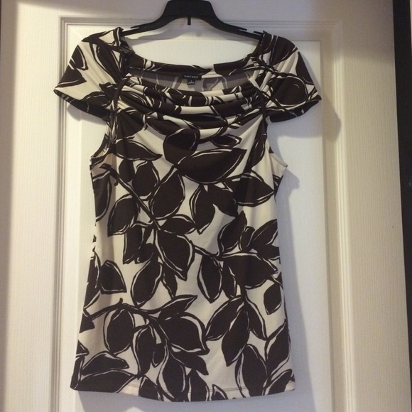 Nine West dress top