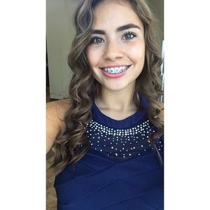 Meet your Posher, Alexis