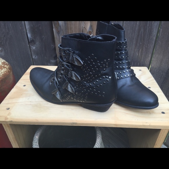 💫STYLISH ANKLE/BUCKLE BOOTS💫