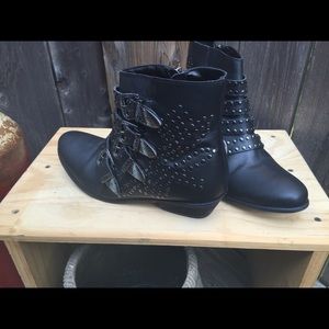 💫STYLISH ANKLE/BUCKLE BOOTS💫