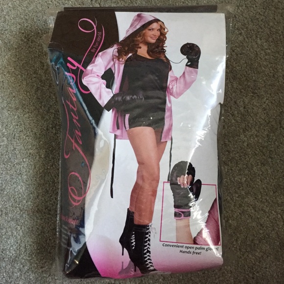 Fantasy Knockout! Boxer Halloween Costume