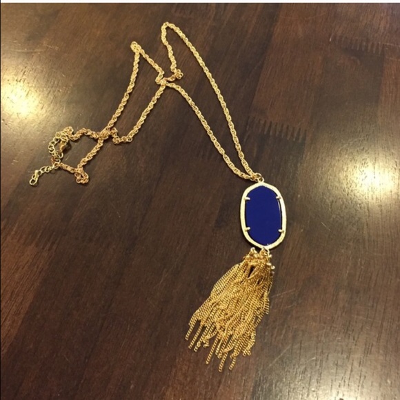 Jewelry - ✨30% off bundles✨ blue tassel necklace