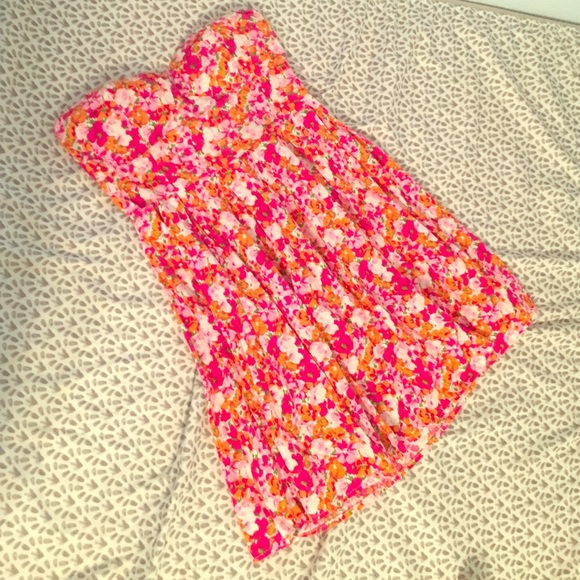 Strapless casual dress