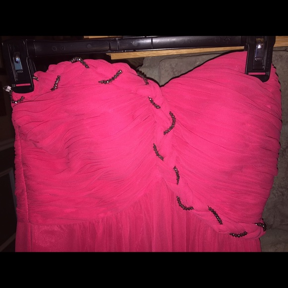 Calvin Klein Coral Gown - Picture 3 of 4