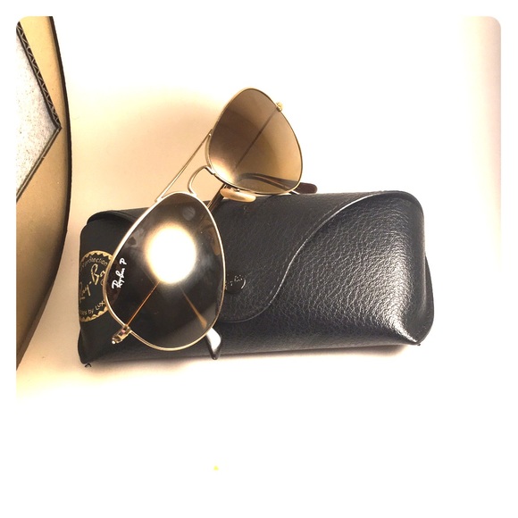 Ray Ban sunglasse !!!!perfect conditions