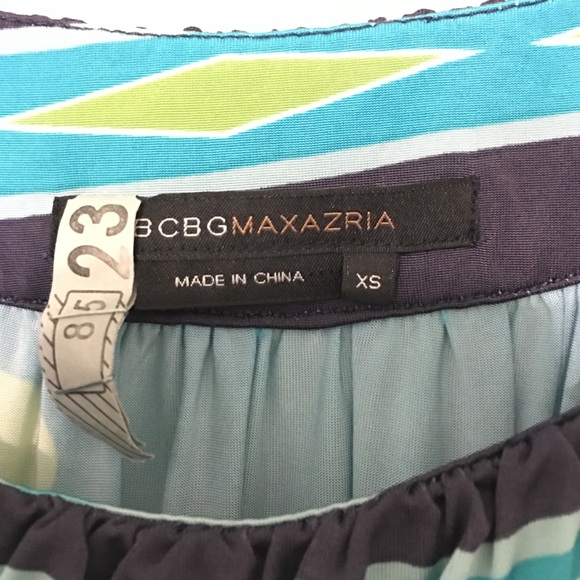 BCBG MAXAZRIA Dress w/POCKETS! Would also fit a SM - Picture 4 of 4