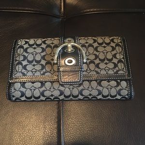 Coach Buckle Wallet