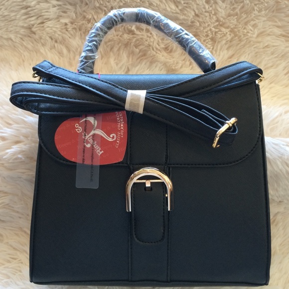 Rimen & Co Handbags - 🆕 black bag
