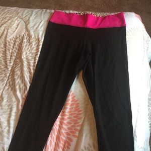 Victoria's Secret PINK Ultimate leggings!