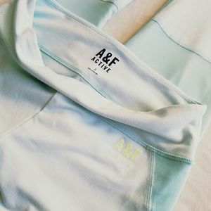 FINAL PRICE🔽A&F Active Yoga Pants with Mesh