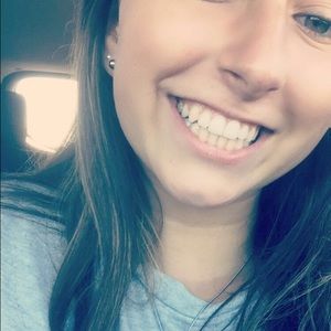 Meet your Posher, Tara