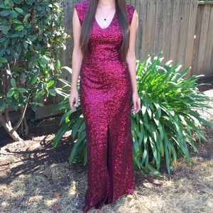 Red sequin prom dress (make offers, 1 week left)