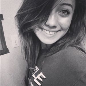 Meet your Posher, Shaylyne