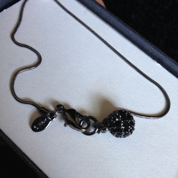 Monet black sparkle bracelet