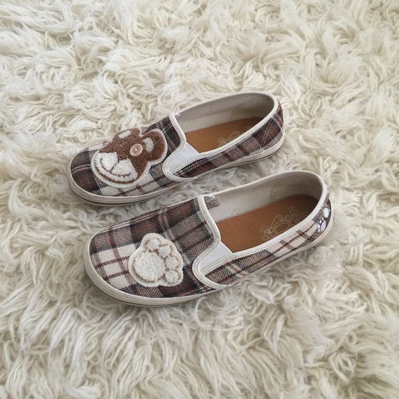 Super cute teddy bear flats!