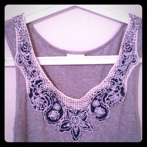 Soft jersey dress with tie waist