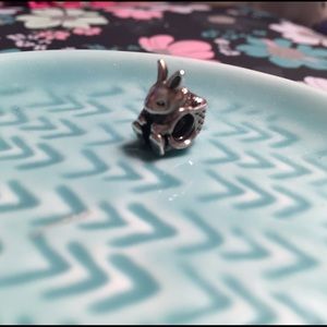 Pandora Easter bunny charm