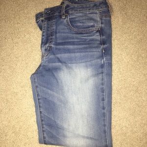 American Eagle Hi-Rise Jegging