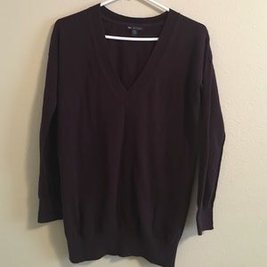 GAP v neck sweater