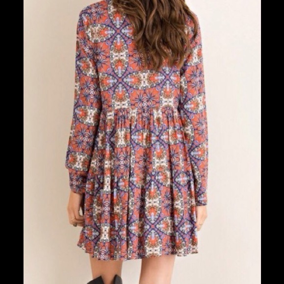 Last One! Small FLORAL PRINT BABY-DOLL DRESS - Picture 3 of 3