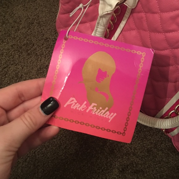 Purse - Picture 2 of 3