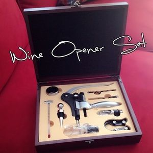 Gorgeous Wine Opener Set  *100%NEW*