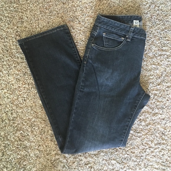 Genuine Volcom Brand Jeans. Size 32
