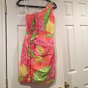 EUC Lilly Pulitzer one shoulder dress size 0!