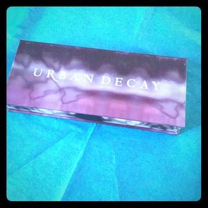 Urban Decay's Urban Vices *Limited Edition*