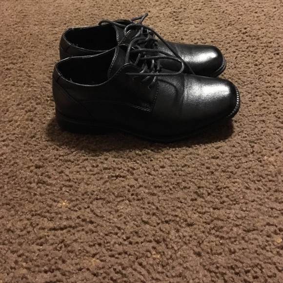 Boys shoe