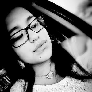 Meet your Posher, Odalys