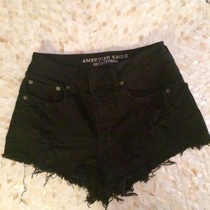 American Eagle High-Rise Festival Shortie