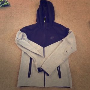 Nike tech jacket