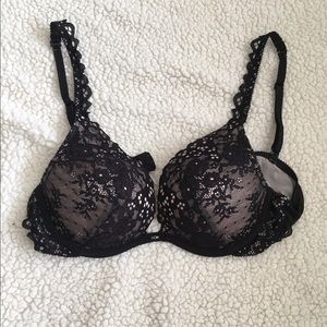 Victoria's Secret bra