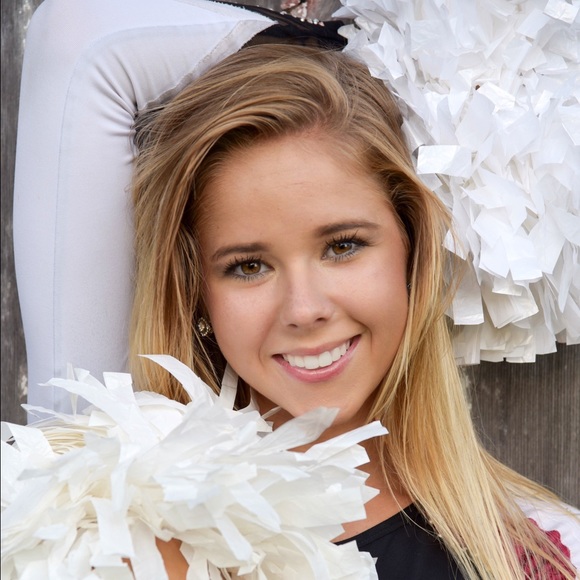 Meet your Posher, Brittany