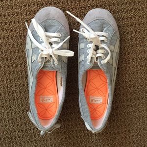 Onitsuka Tiger by Asics Slip-ons