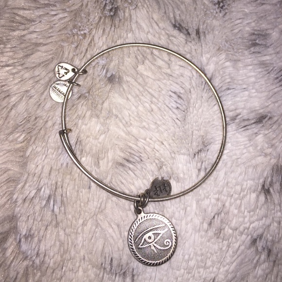 Eye of Horus - Alex & Ani - perfect condition