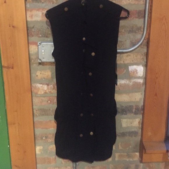 Cute black button down dress!