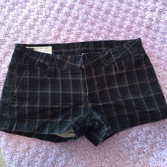 Hurley pinstriped shorts