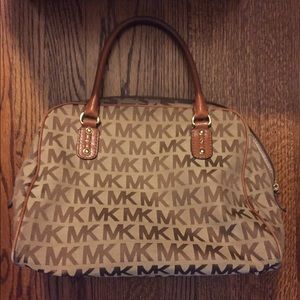 Michael Kors purse