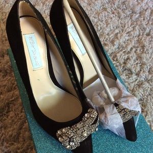 Black shade Blue by Betsey Johnson heels