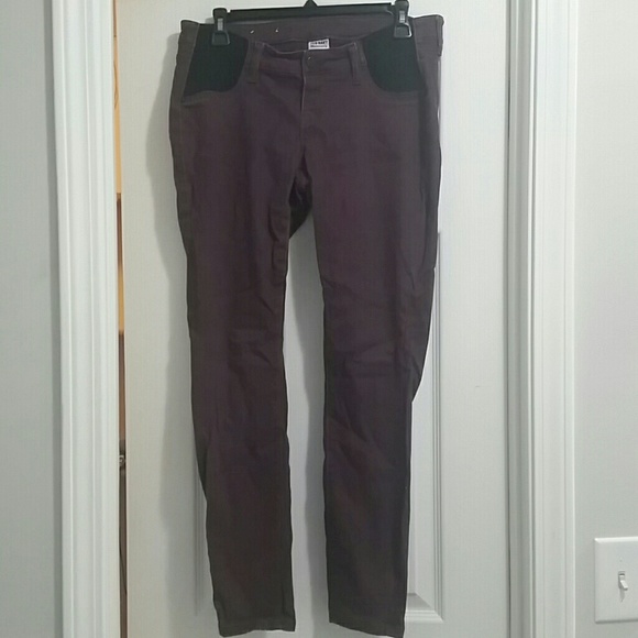 Old Navy burgundy maternity jeggings